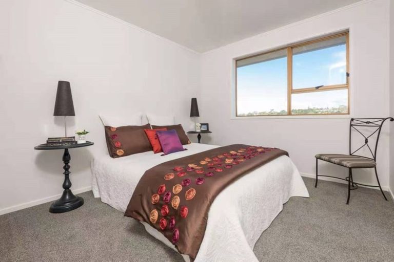 Photo of property in 78 Weatherly Road, Torbay, Auckland, 0630