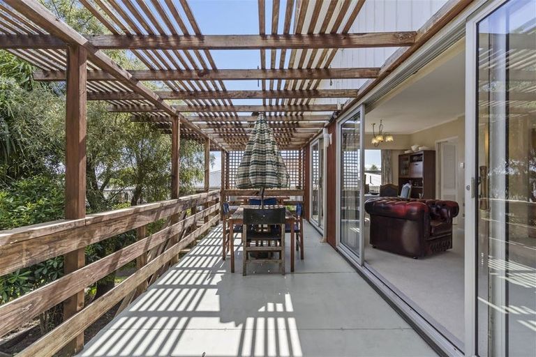 Photo of property in 301 Pakuranga Road, Pakuranga Heights, Auckland, 2010