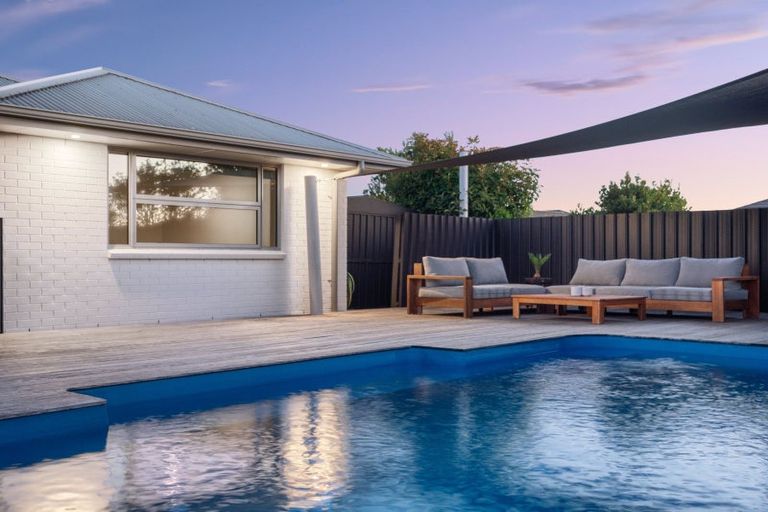 Photo of property in 31 Blanche Road, Papamoa Beach, Papamoa, 3118