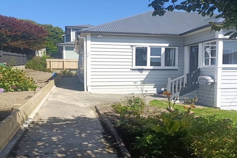Photo of property in 9 Liffey Street, Island Bay, Wellington, 6023