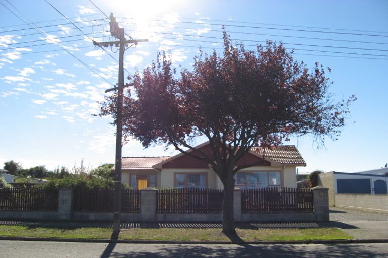 Photo of property in 16 Balmoral Street, Oamaru North, Oamaru, 9400