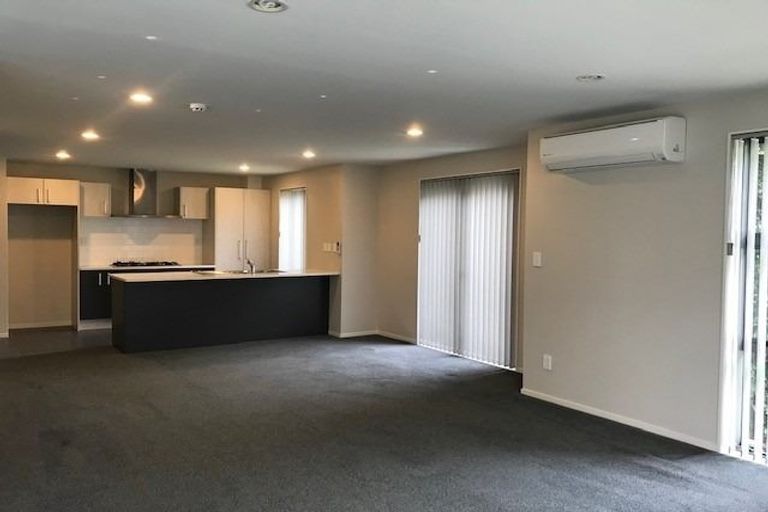 Photo of property in 15 Arion Road, Takanini, 2112