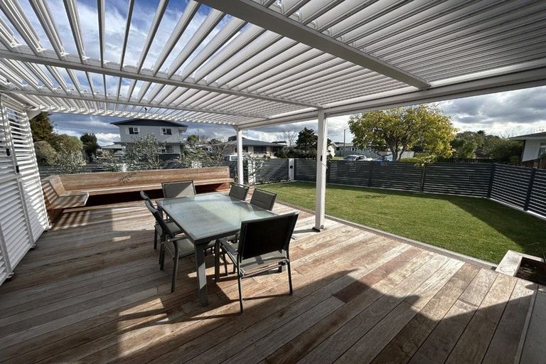 Photo of property in 18 Southwark Avenue, Tamatea, Napier, 4112