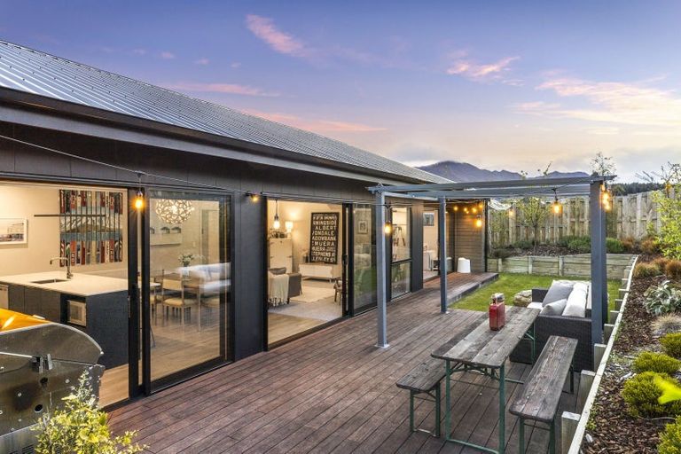 Photo of property in Northlake, 5 Linnburn Road, Wanaka, 9305