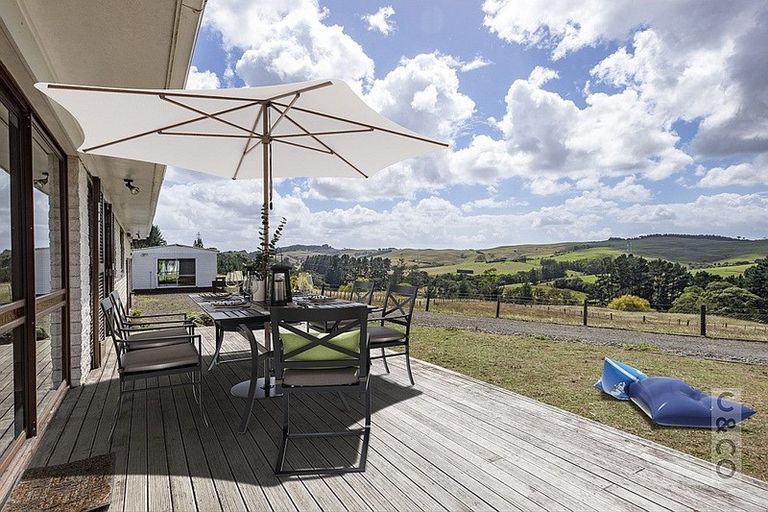 Photo of property in 1134 Old North Road, Helensville, Waimauku, 0882
