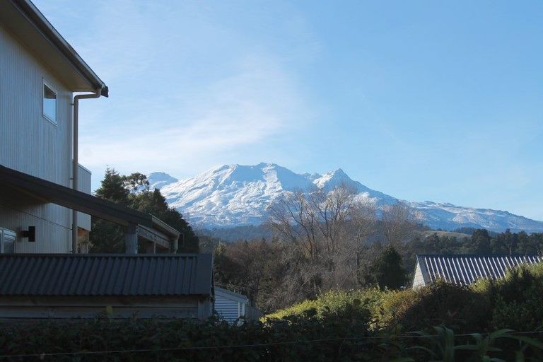 Photo of property in 10 Kowhai Heights, Ohakune, 4625