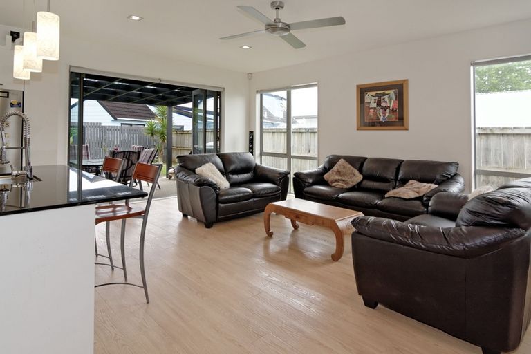 Photo of property in 97a Konini Road, Titirangi, Auckland, 0604