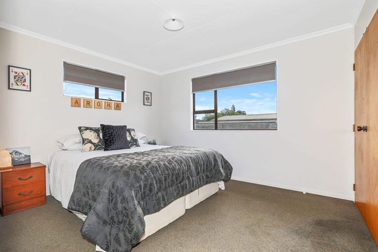 Photo of property in 16 Wairau Avenue, Waitahanui, Taupo, 3378