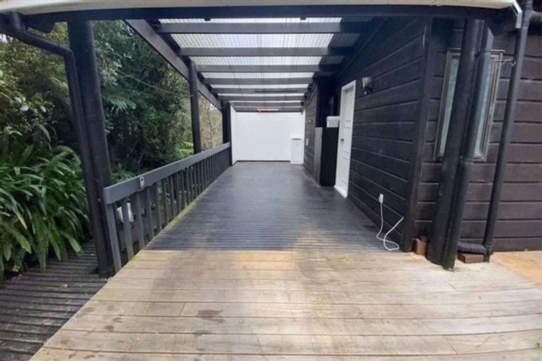 Photo of property in 13 Felstead Street, Birkenhead, Auckland, 0626