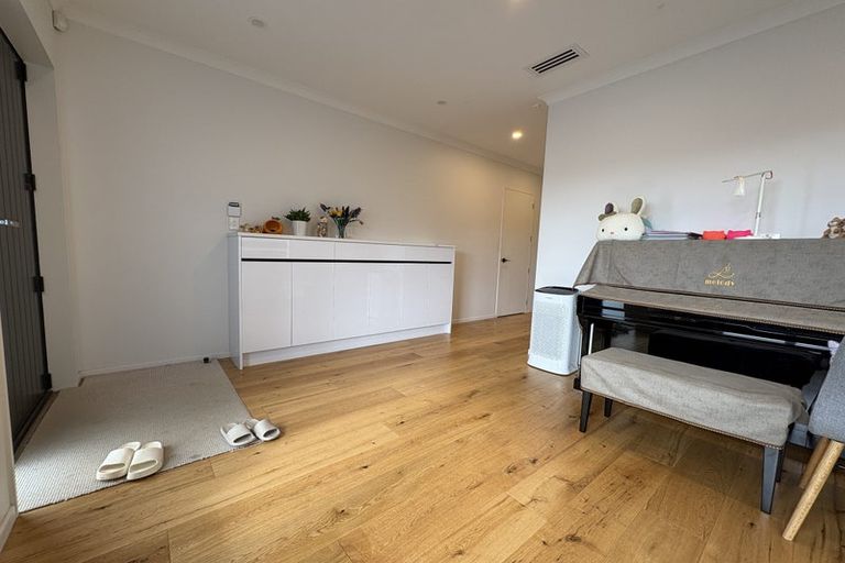 Photo of property in 9 Bush View Place, Flat Bush, Auckland, 2019