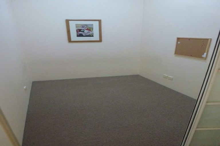 Photo of property in Sirocco Apartments, 810/8u Church Street, Wellington Central, Wellington, 6011