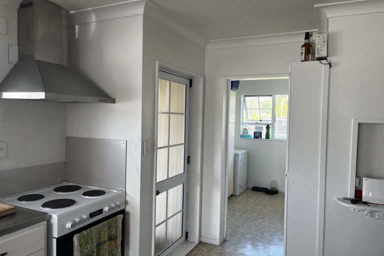 Photo of property in 18 Pukepapa Road, Marton, 4710