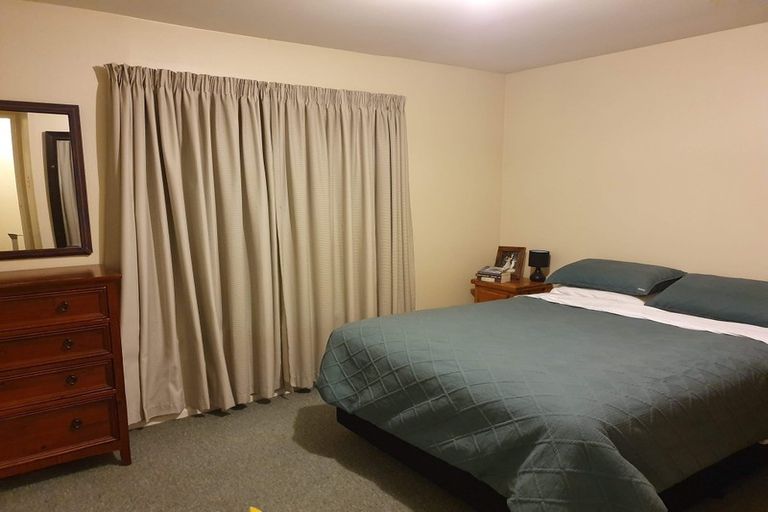 Photo of property in 12 Camrose Place, Ilam, Christchurch, 8041