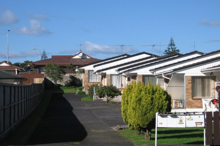 Photo of property in 2/75 Coronation Road, Papatoetoe, Auckland, 2025