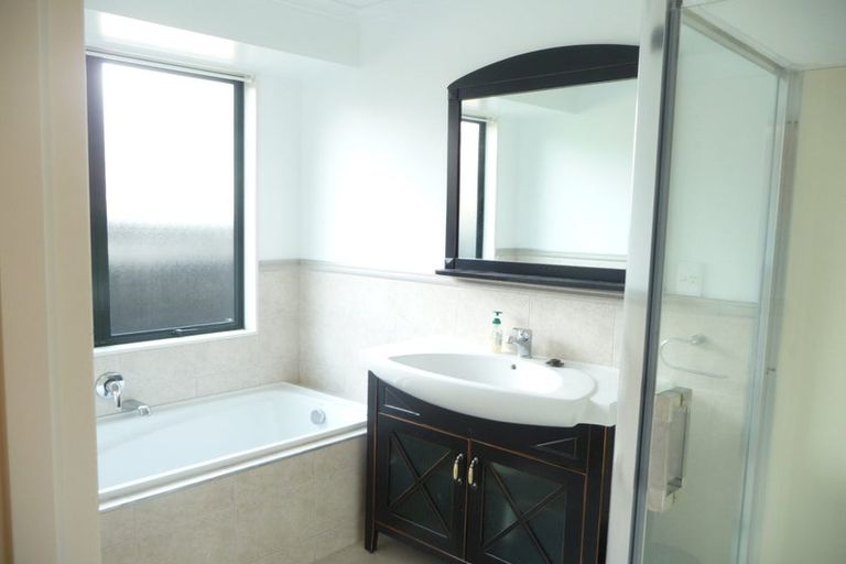 Photo of property in 1/55 Whitford Road, Botany Downs, Auckland, 2014