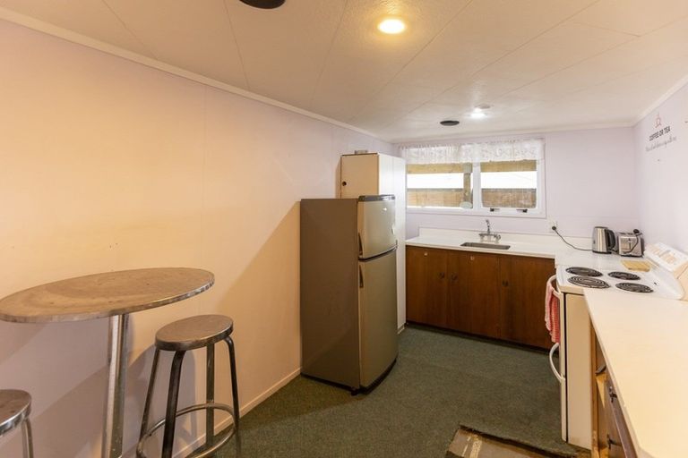 Photo of property in 7 Collins Street, Waipawa, 4210