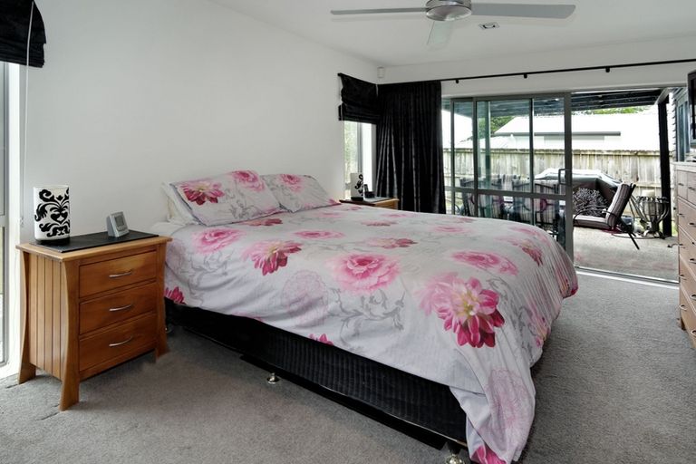 Photo of property in 97a Konini Road, Titirangi, Auckland, 0604