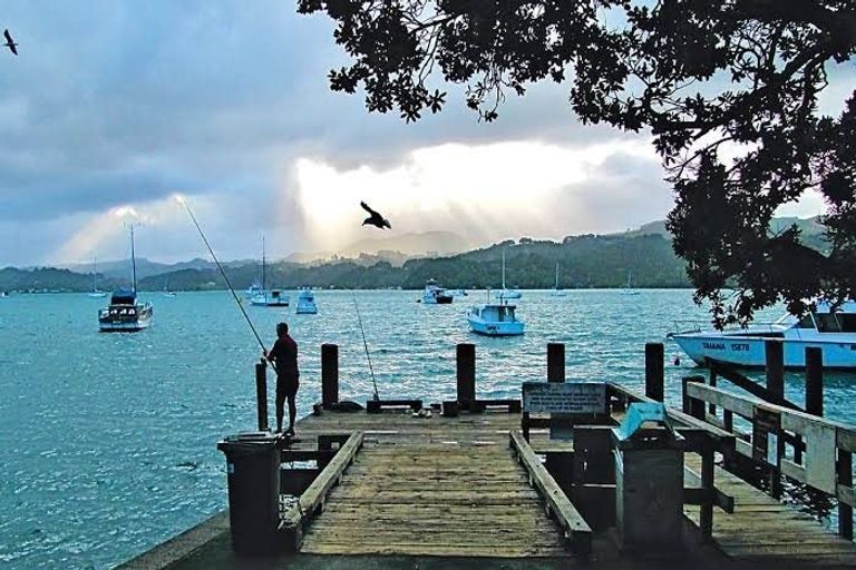 Photo of property in 9 Laika Avenue, Ti Point, Warkworth, 0985