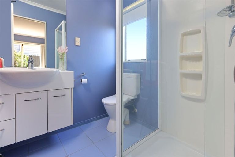 Photo of property in 22 Espalier Drive, Henderson, Auckland, 0612