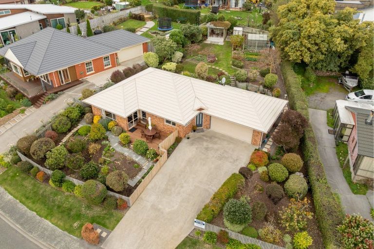 Photo of property in 43 James Drive, Diamond Harbour,  8971