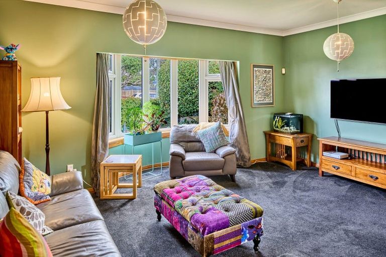 Photo of property in 13 Williams Grove, Melling, Lower Hutt, 5010