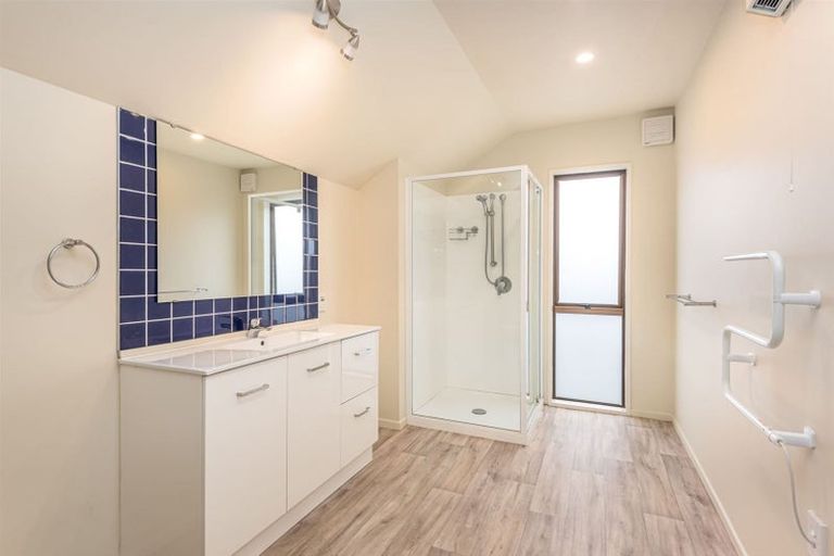 Photo of property in 95 Mandeville Street, Riccarton, Christchurch, 8011