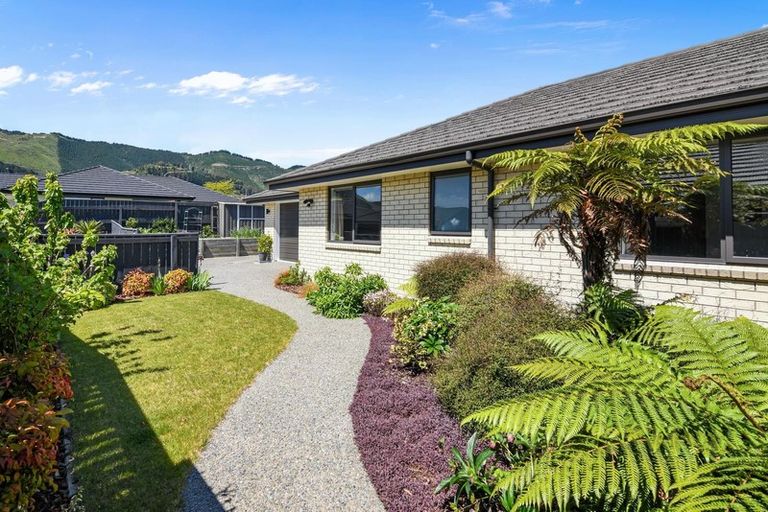 Photo of property in 10 Carmello Grove, Richmond, 7020