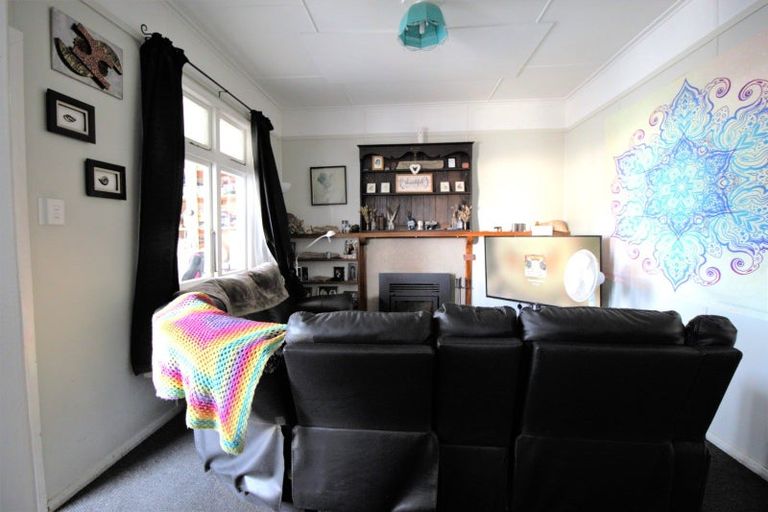 Photo of property in 24 Locke Street, Wairoa, 4108
