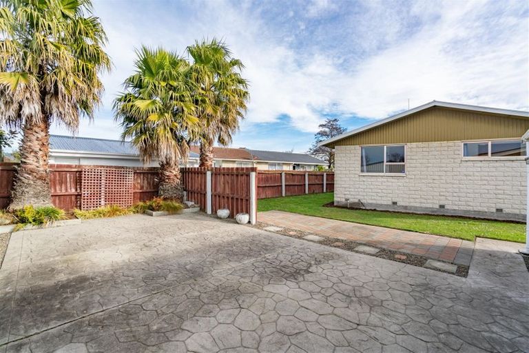 Photo of property in 12 Claymore Street, Woolston, Christchurch, 8062