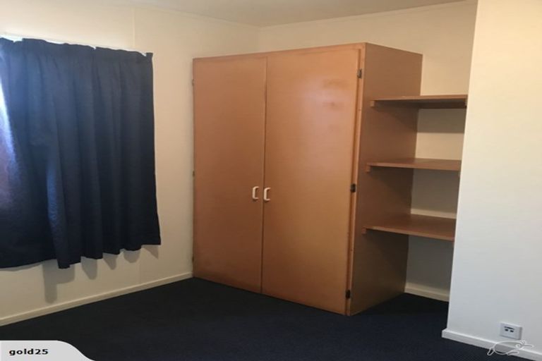 Photo of property in 30b Roche Avenue, Upper Riccarton, Christchurch, 8041