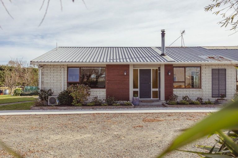 Photo of property in 93 Cemetery Road, Sanson, Palmerston North, 4479