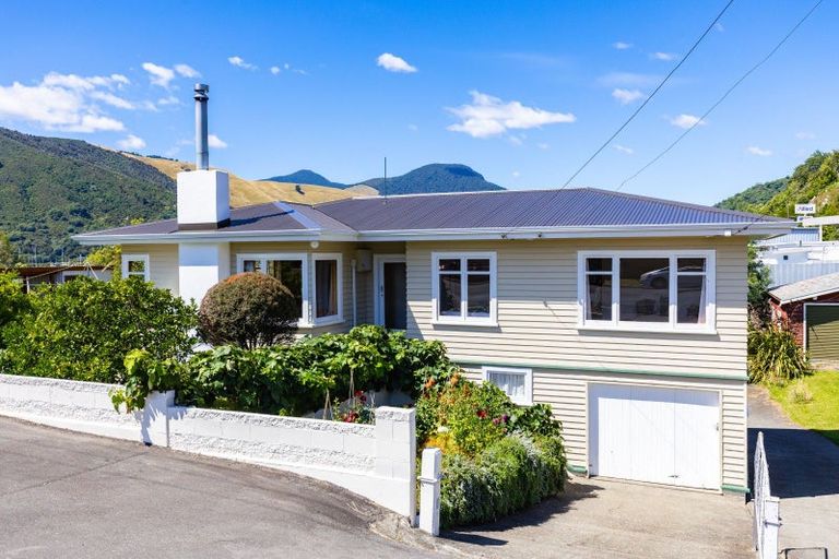 Photo of property in 5 Cook Street, Havelock, 7100