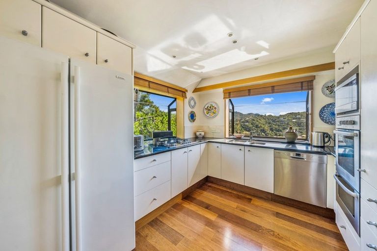Photo of property in 8a Margaret Street, Wadestown, Wellington, 6012