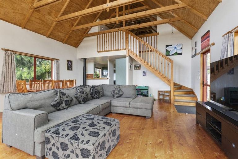 Photo of property in 33 Uatoto Road, Clarks Beach, 2122