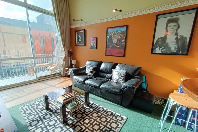 Photo of property in Qba Apartments, 1b/51 Webb Street, Mount Cook, Wellington, 6011