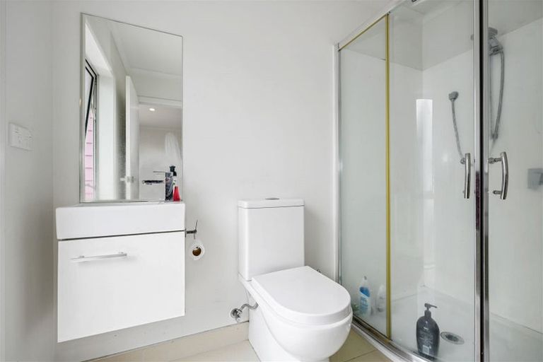 Photo of property in 72u5 Carrington Avenue, Silverdale, Hamilton, 3216
