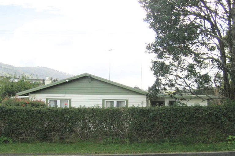 Photo of property in 42 Station Road, Te Kamo, Whangarei, 0112
