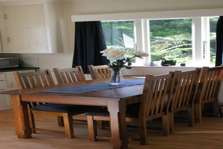 Photo of property in 117 Orangi Kaupapa Road, Northland, Wellington, 6012