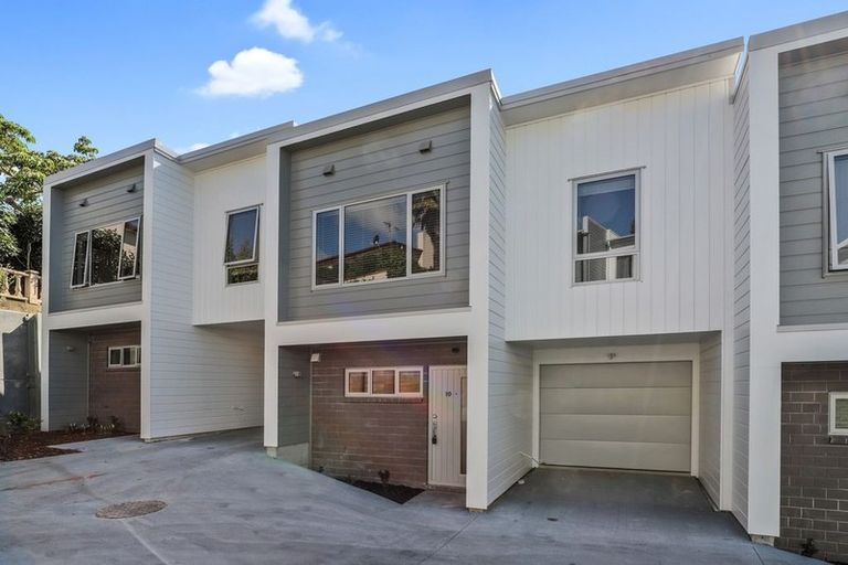 Photo of property in 10/19u Ruakiwi Road, Hamilton Lake, Hamilton, 3204