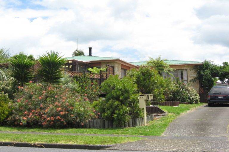 Photo of property in 169 Kitchener Road, Pukekohe, 2120