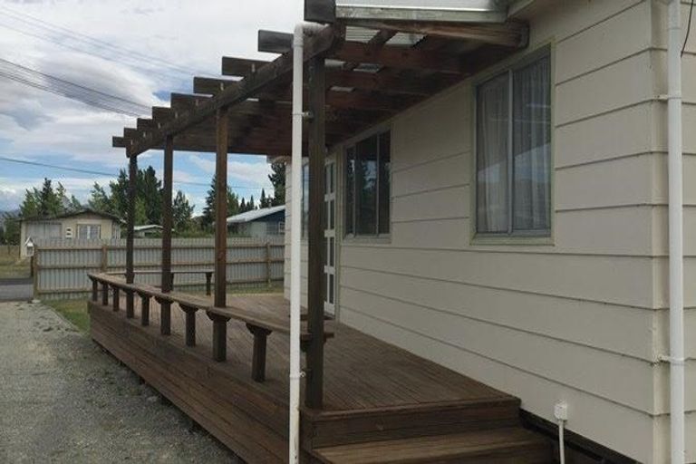 Photo of property in 35 Omahau Crescent, Twizel, 7901