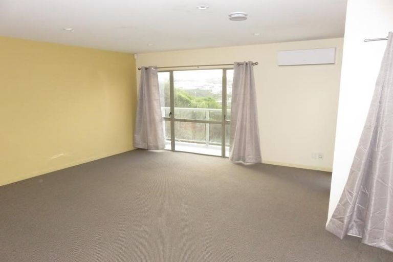 Photo of property in 36 Waverton Terrace, Churton Park, Wellington, 6037