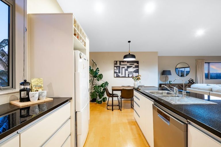 Photo of property in 22 Ships Cove, Whitby, Porirua, 5024