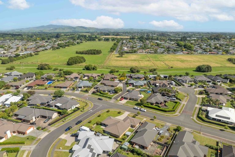 Photo of property in 21 Madison Street, Cambridge, 3434