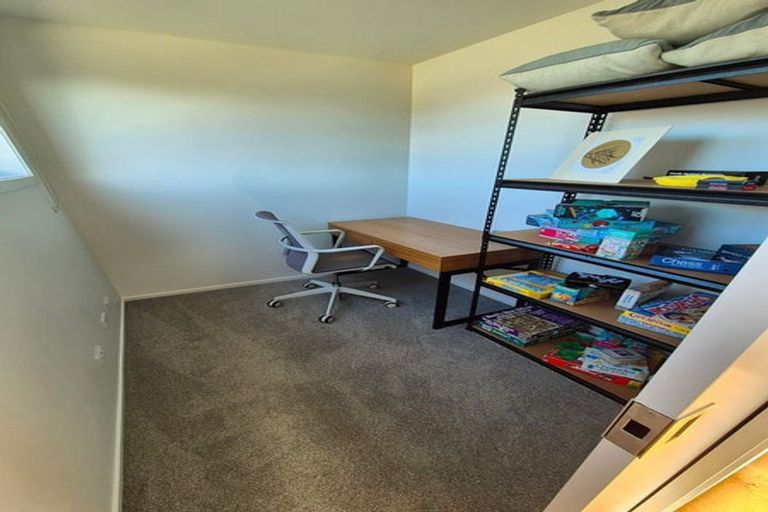 Photo of property in 112b Freyberg Street, Lyall Bay, Wellington, 6022