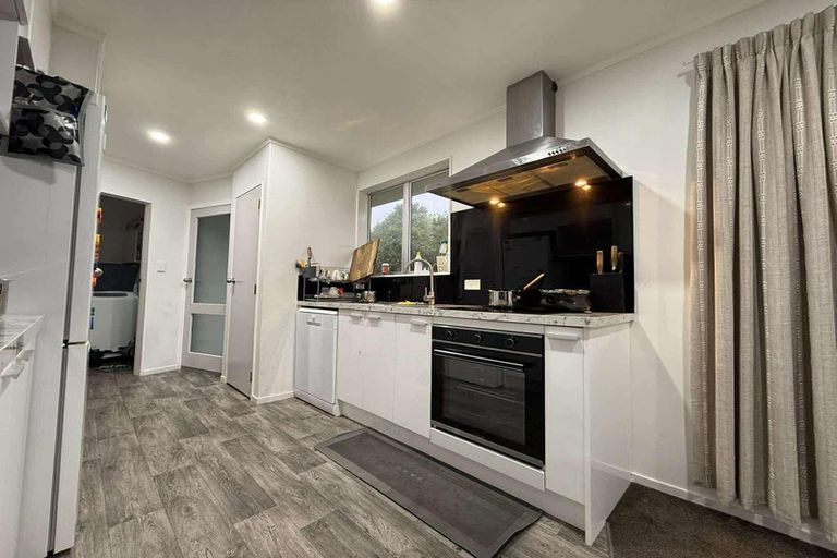 Photo of property in 18 Thimble Lane, Whitby, Porirua, 5024