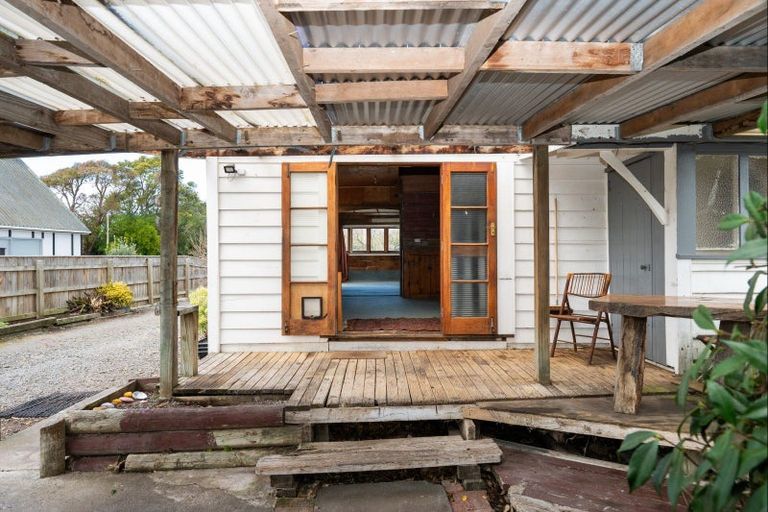 Photo of property in 14 Oregon Road, Te Awanga, 4102