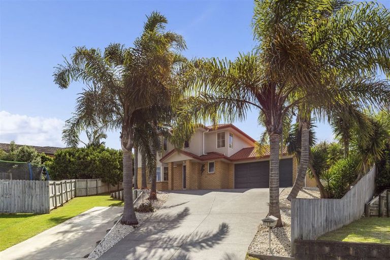 Photo of property in 19 Toomer Place, Beachlands, Auckland, 2018