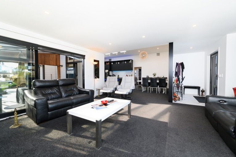 Photo of property in 1a Sherwill Street East, Feilding, 4702