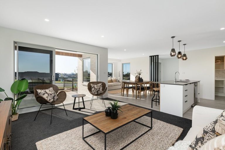 Photo of property in 7 Manotini Way, Pyes Pa, Tauranga, 3112